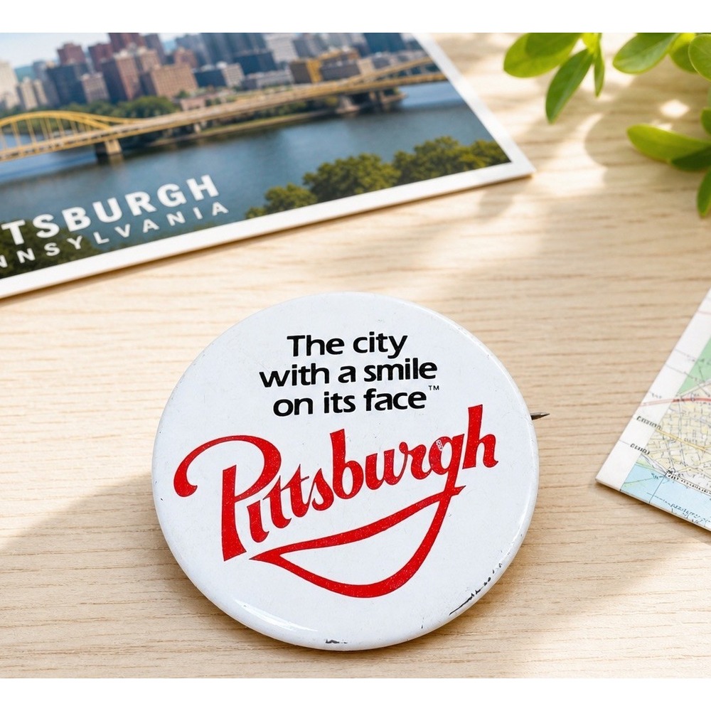 Vintage Pittsburgh Pin City With A Smile Button 1980s Steel City PA Souvenir